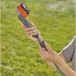 Tuindouche GARDENA Trio -Tuinadvies Winkel tuindouche gardena trio 1646296536 2 600